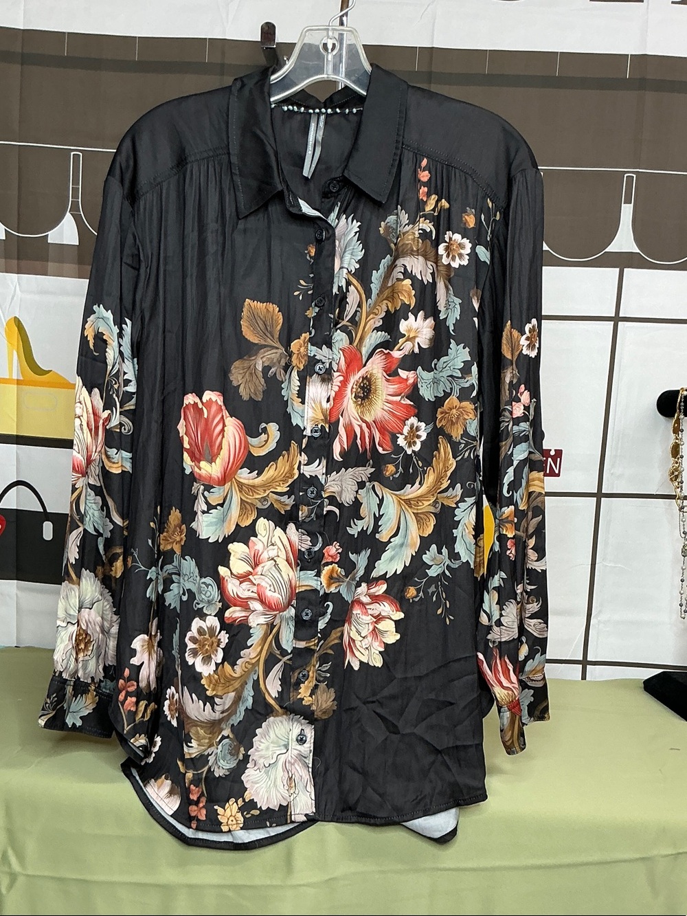 Anthropologie Floral Button-Down Shirt long sleeve size Large #2357